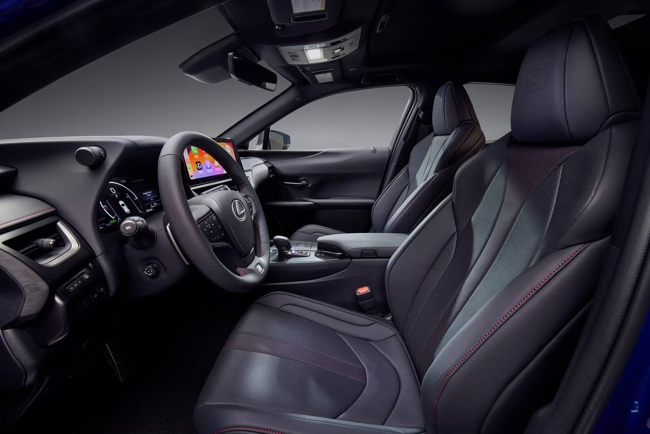 Lexus H300 Interior